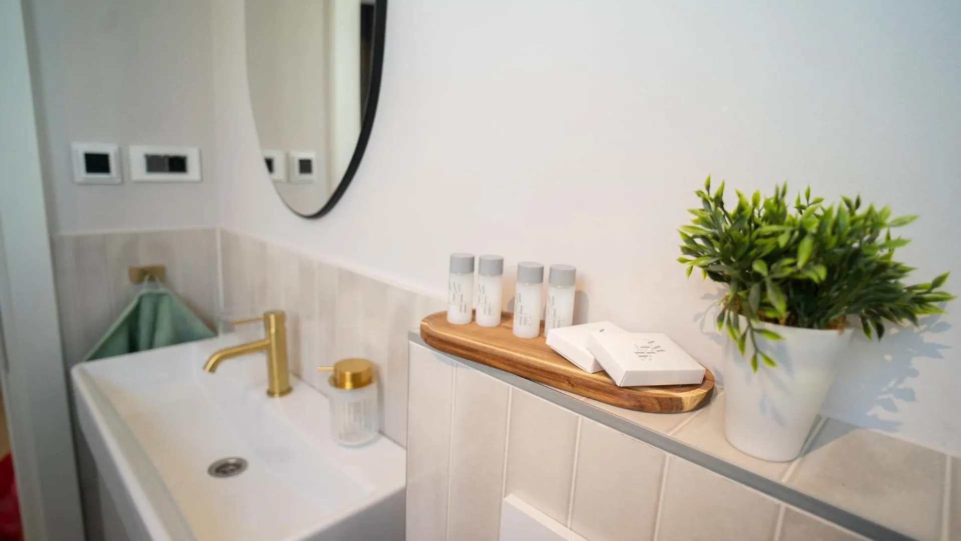 شقة Pied-A-Terre By Belmont Realty زادار 0*,