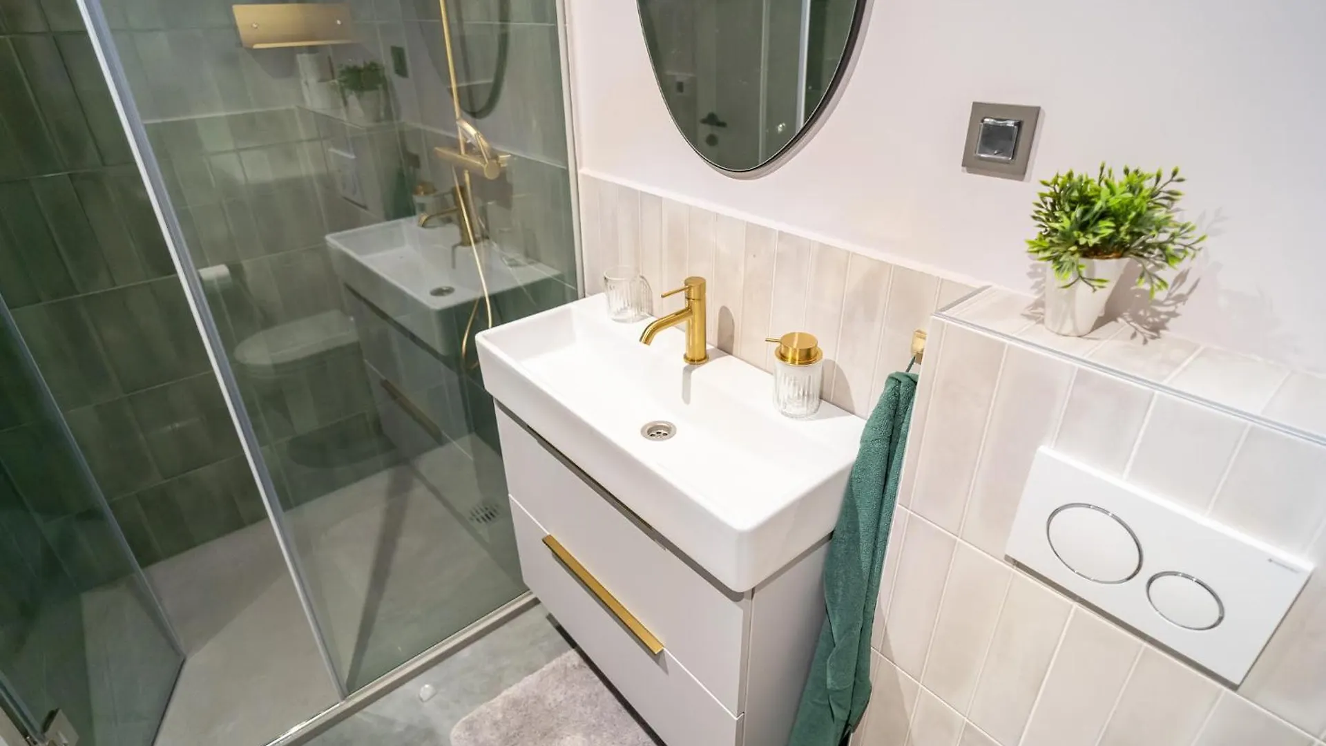 شقة Pied-A-Terre By Belmont Realty زادار